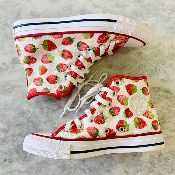converse strawberry